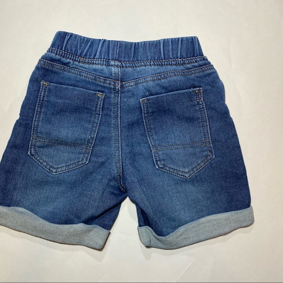 OshKosh Boys Matching Set Size 4T - Picture 6 of 8